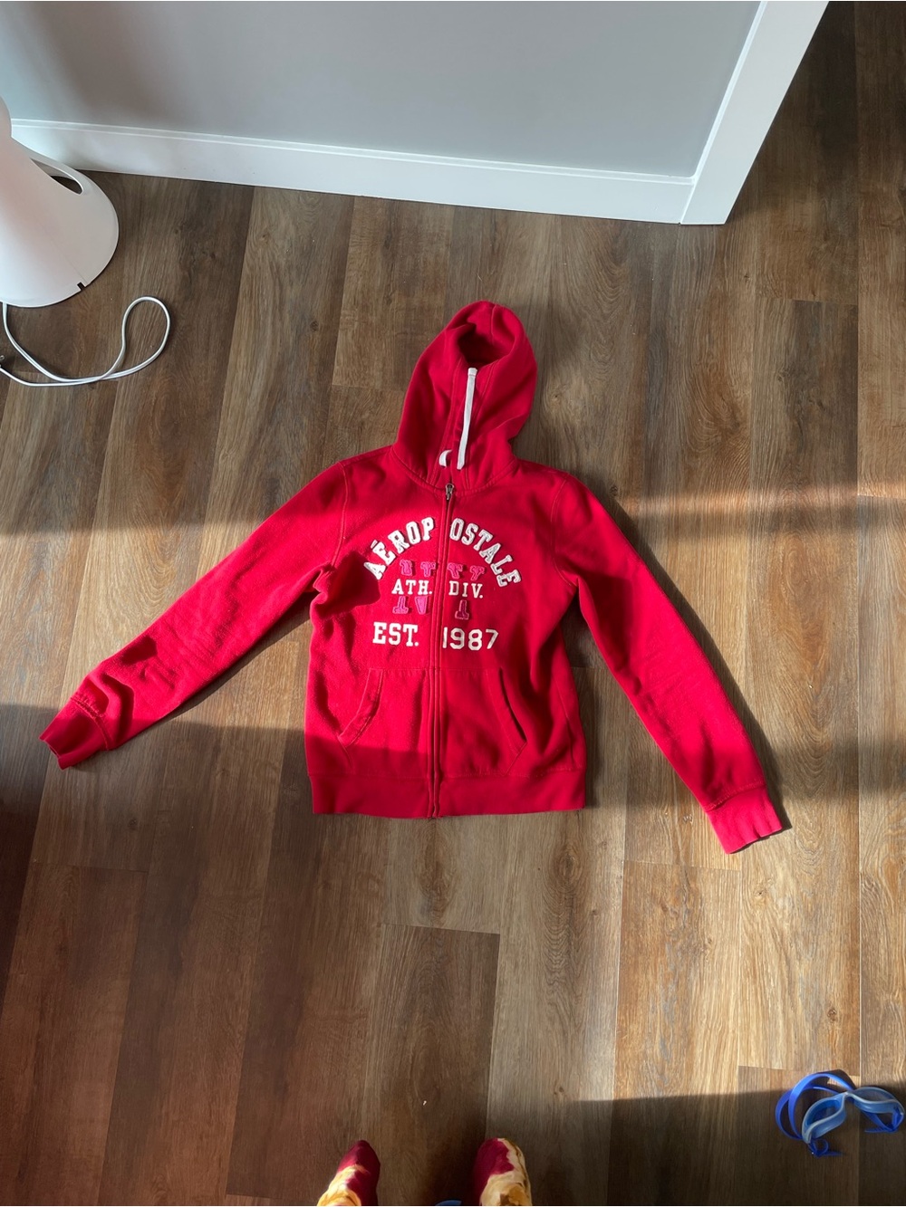 Aeropostale women’s red full zip up hoodie